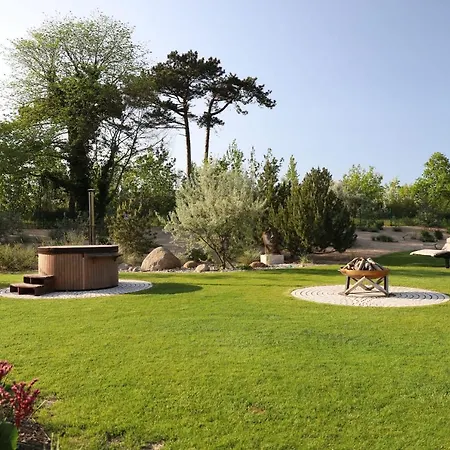 아파트 Schmidt - Strandhaus Direkt Am Mit Sauna, Sport Und Duenengarten Iv 로스토크